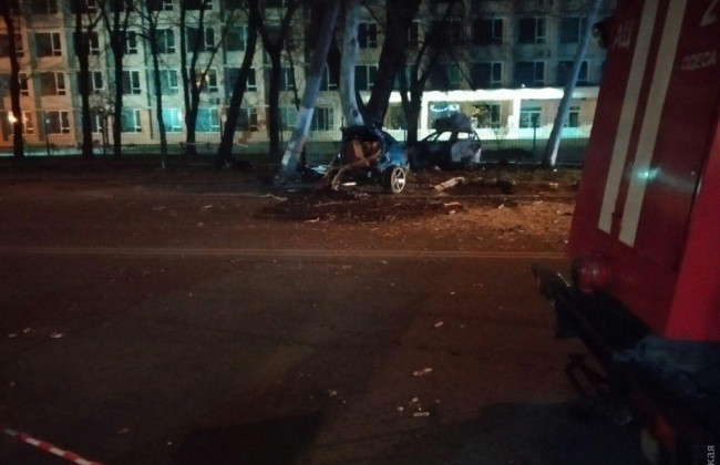 Машину разорвало: в Одессе произошло ужасное ДТП