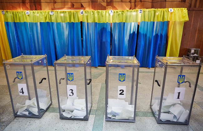 Инцидент в Вышгороде: мертвого человека назначили секретарем избиркома