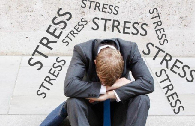 Повышает тревогу и депрессию: назвали опасную для здоровья работу