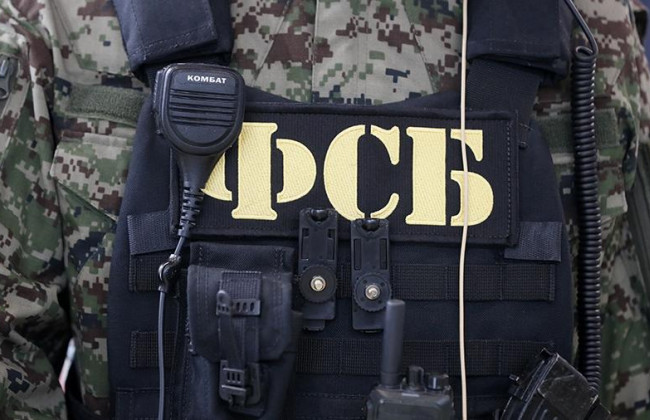 Генерал-майора ФСБ нашли мертвым в собственной квартире: инцидент в Москве