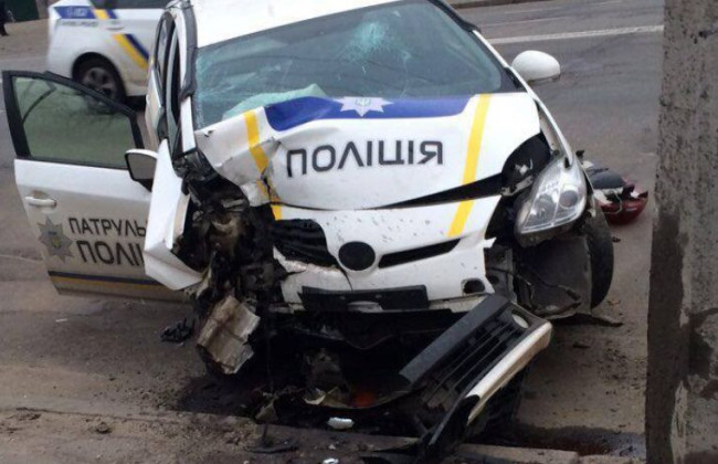 ДТП в Києві за участі патрульного автомобіля: за справу взялося ДБР