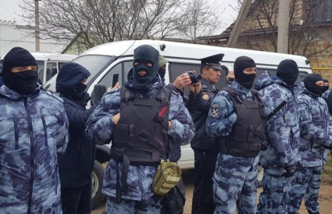 Массовые задержания в Крыму: стало известно, что происходит