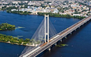 В Киеве частично перекроют Южный мост: когда и на сколько