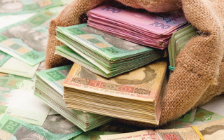 Декретные и больничные выплаты: Фонд соцстрахования предупредил о задержках