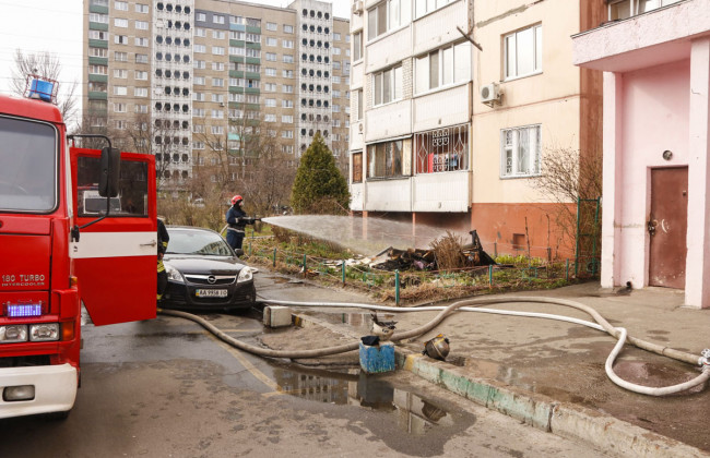 Трагедия в Киеве: пожар в высотке унес жизни двух человек