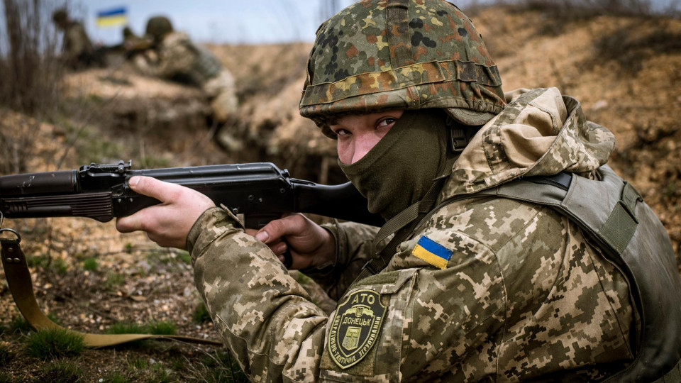 Точные удары: ВСУ уничтожили блиндажи боевиков на Донбассе