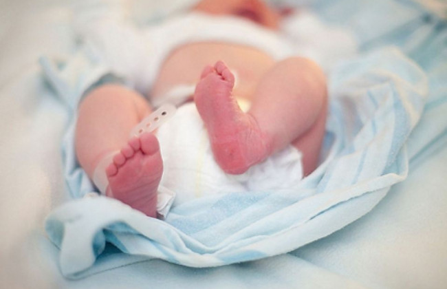 Женщина родила на избирательном участке в Киеве: подробности