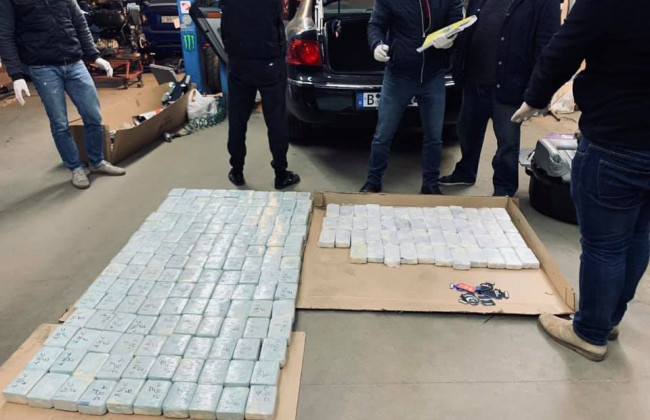 Героина на $10 млн: под Киевом задержали рекордную партию наркотиков