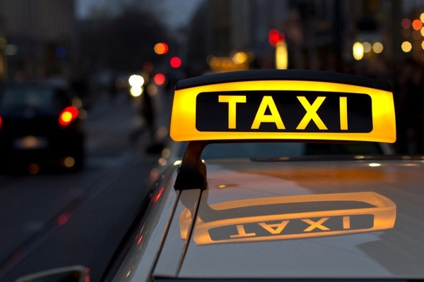 Водитель пытался скрыться: таксиста «под наркотиками» поймали в Киеве