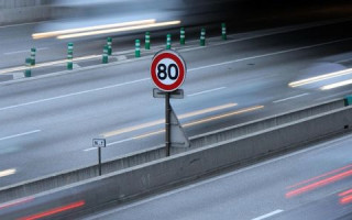 Де у Києві можна їздити 80 км/год: список вулиць