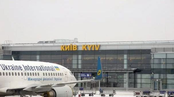 Правительство запретило нерегулярное прямое авиасообщение с Россией