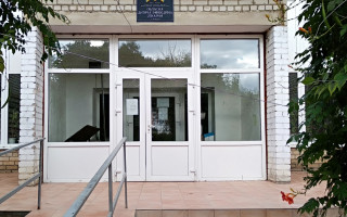 «Трещит по швам»: в Николаеве из аварийной больницы эвакуировали детей