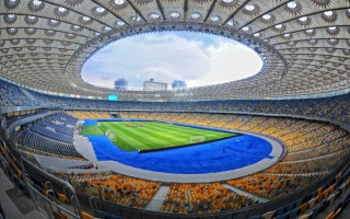 Порошенко приедет на НСК «Олимпийский» для медэкспертизы