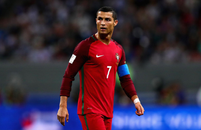 Роналду проиграл суд немецкому журналу, а Оззи Осборн отменил мировое турне: новости шоубиза