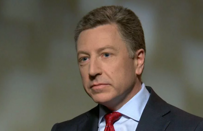РФ намерена влиять на любого президента Украины: Волкер о выборах