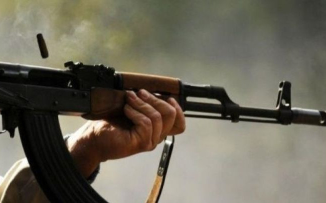 Боевик на Донбассе расстрелял двух подопечных