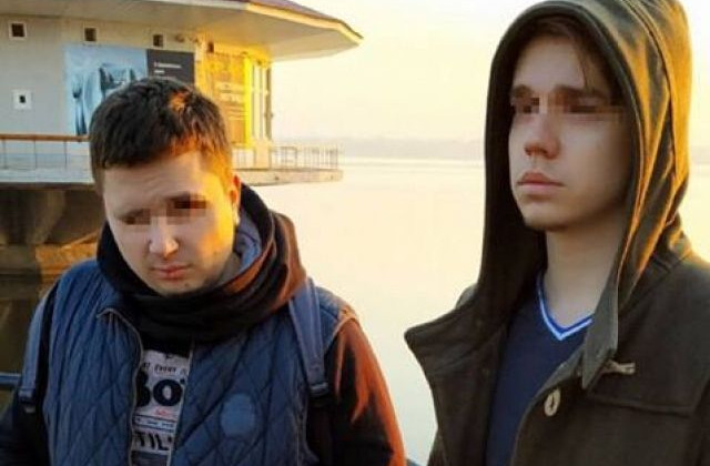 Убийство на камеру: в Днепре парни избили мужчину и толкнули в воду