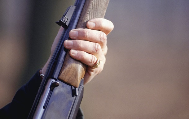 Трагедия в Херсоне: мужчина застрелил соседа из-за границы дворов