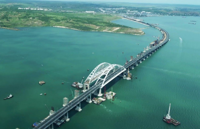 В сети показали масштабную проблему Крымского моста: подробности и фото