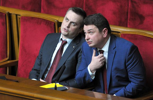 Корупція в оборонці: Ситника та Холодницького запросили на засідання комітету Ради