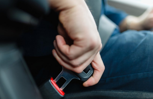 Раде рекомендовали увеличить штраф за непристегнутый ремень в автомобиле