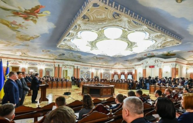 Присяга суддів Вищого антикорупційного суду: заява голови САП Холодницького