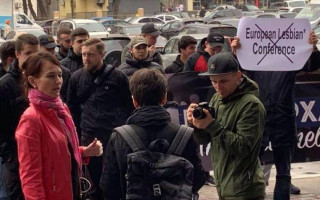 Десять пострадавших: в Киеве избили участников лесбийской конференции