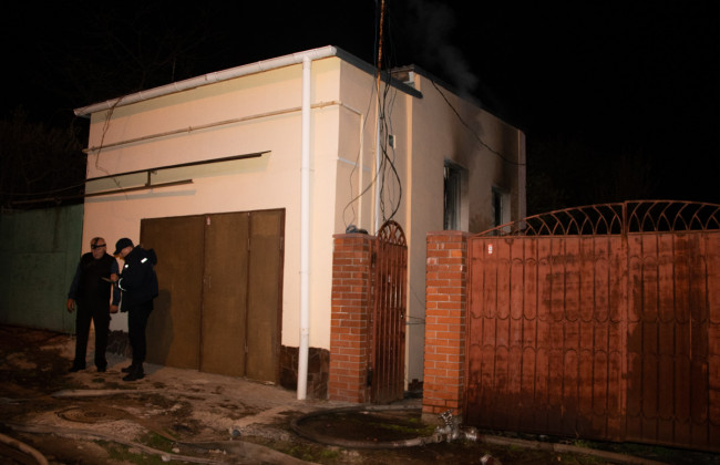 Мощный пожар в Киеве: спасатели рассказали о подробностях