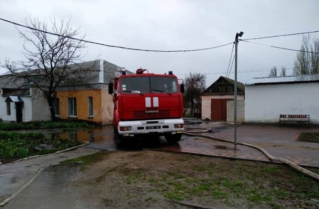 Под Николаевом вспыхнул пожар в школе: первые подробности