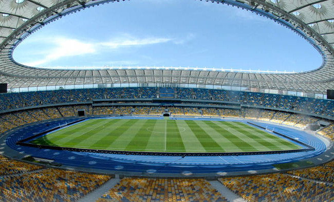 Дебаты на «Олимпийском»: Зеленский и Порошенко договорились об аренде стадиона