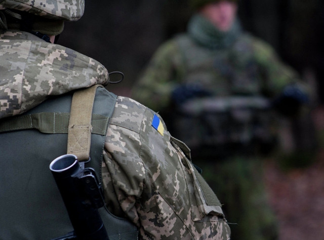 Россия перебросила батальонно-тактическую группу к границе Украины: есть подробности