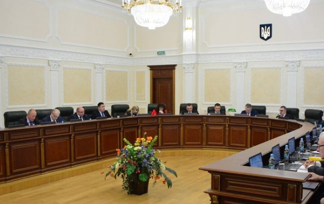 Обстріл будинку судді з Рівного: ВРП звернеться до ГПУ