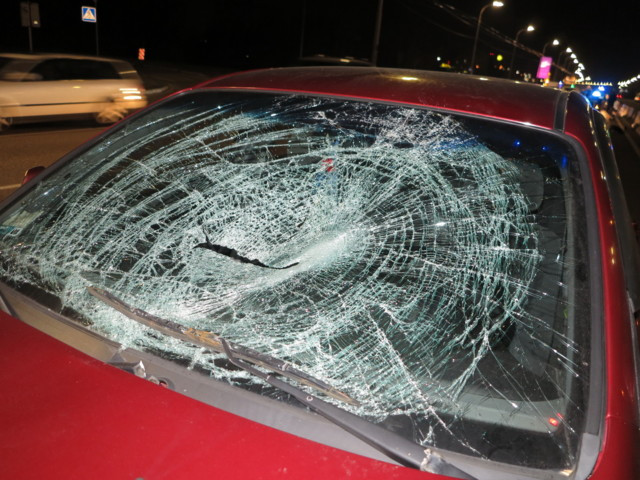 В Києві сталася смертельна аварія: пішохід загинув на місці