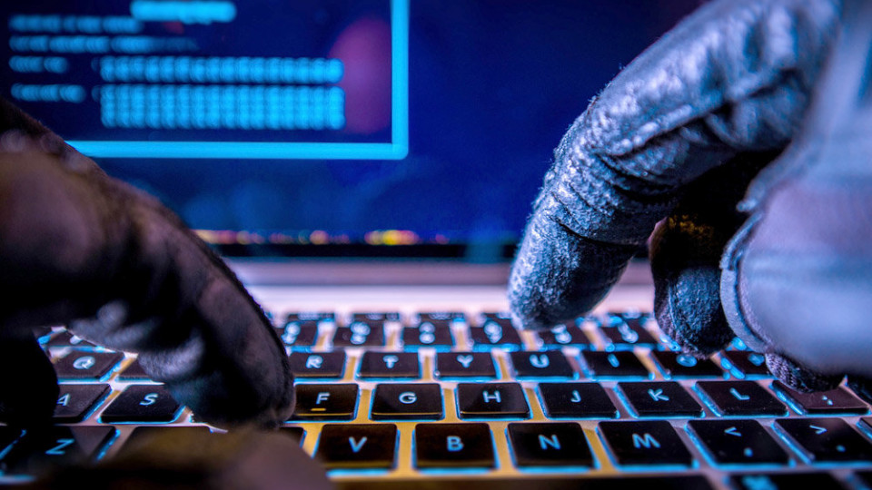 Зламував акаунти у соцмережах: кіберполіція викрила небезпечного хакера з Києва