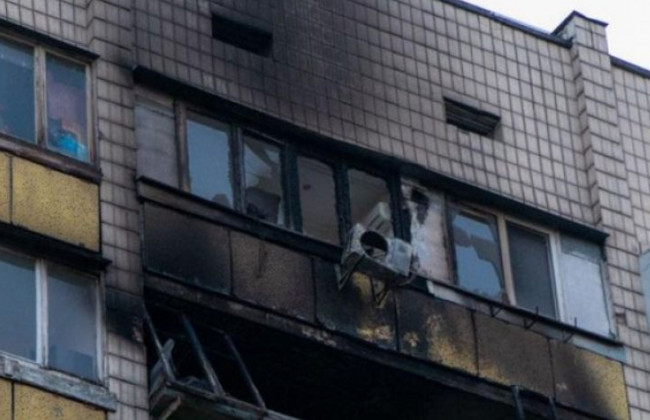 Жуткий пожар в Киеве: квартира сгорела дотла