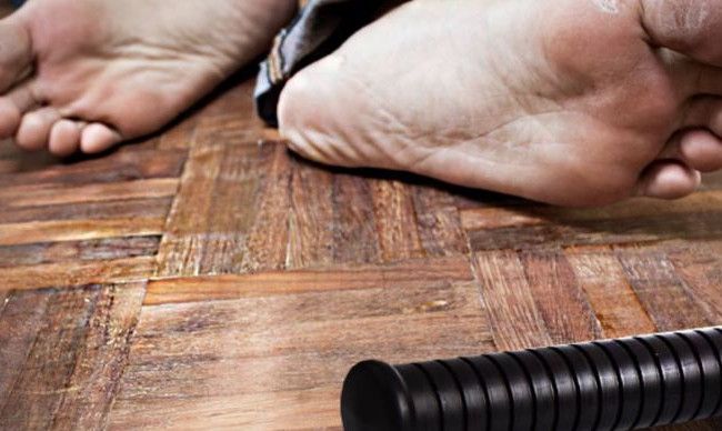 Связали и пытали: под Запорожьем напали на семью