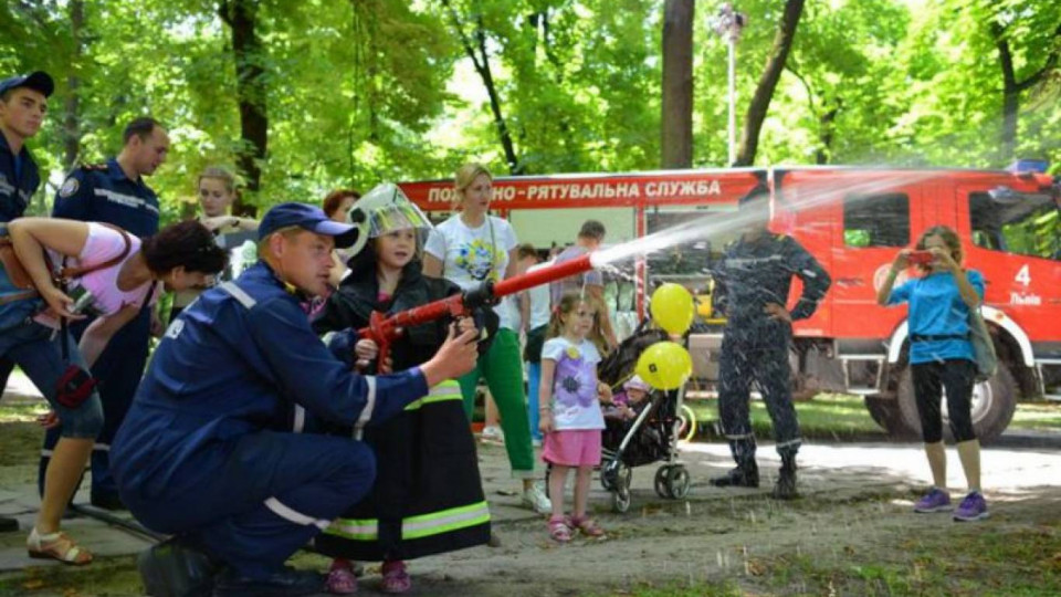 В Киеве детям будут помогать определиться с будущей профессией: подробности