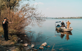 Жуткая находка: в Днепре из реки достали труп мужчины