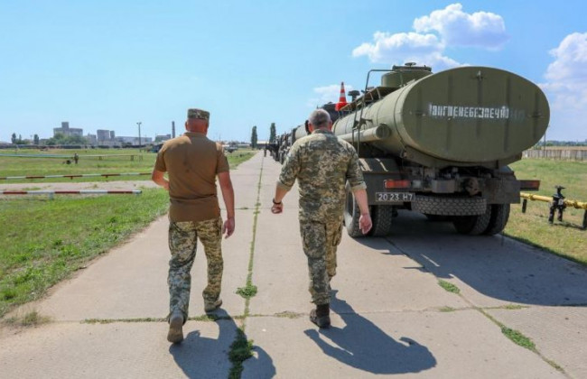 ДБР змусило військовослужбовця повернути до бюджету 745 тисяч гривень