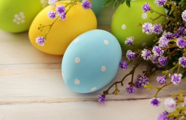 Вітання з Великоднем!