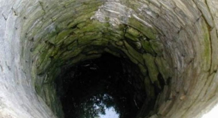 Трагедія на Прикарпатті: жінка втопилась в колодязі