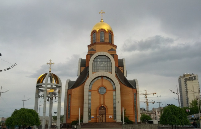 В Киеве дерзкий вор обокрал храм: есть подробности