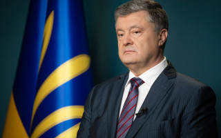 Порошенко уволил руководителя охраны президента