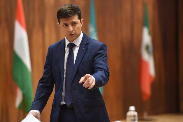 Зеленский написал письмо Парубию: что требует будущий президент