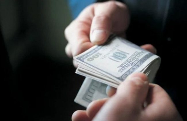 Вимагав $50 тисяч хабара: у справі екс-співробітника СБУ є нові деталі