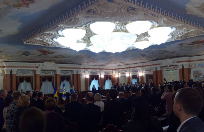 Церемония присяги новых судей Верховного Суда: Петр Порошенко выступил с речью