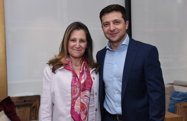 Возвращение Донбасса: Зеленский встретился с министром иностранных дел Канады