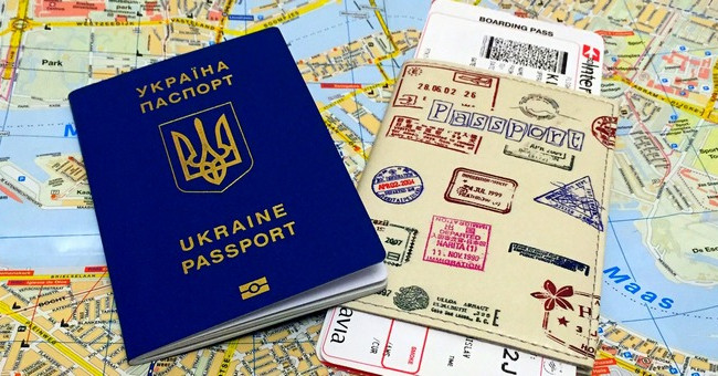 Вербовали украинцев для перевозки нелегалов: полиция Крыма разоблачила преступную банду