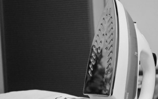 Били ногами и пытали утюгом: в Одессе преступники напали на бизнесмена