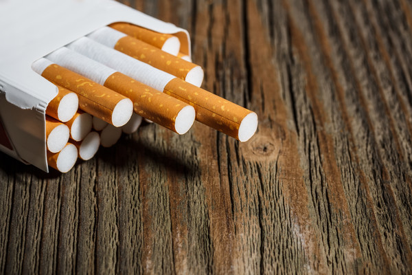 У Верховній Раді пропонують заборонити ароматизовані сигарети